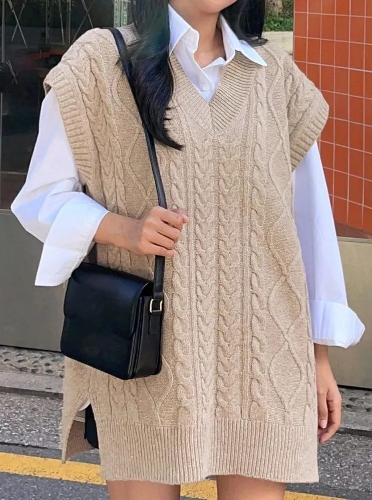 Boutique Dazy Light Brown Cable Knit V-Neck Sleeveless Sweater Vest L - Image 1