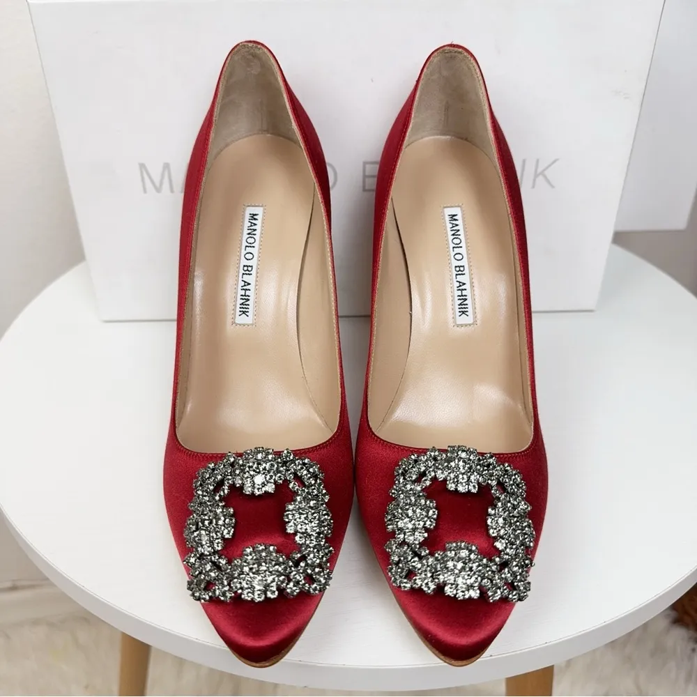 NIB Manolo Blahnik Wine Red 105mm Hangisi Satin Pumps Size 37.5 - Image 2