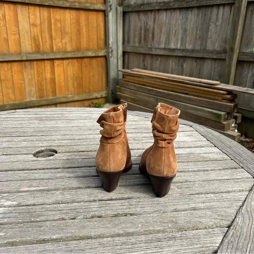 Vince Camuto Nerlinji Brown Suede‎ Bootie 5.5 - Image 6