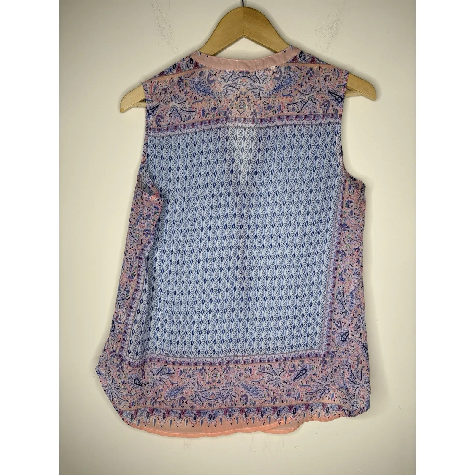 Fun 2 Fun Womens M Sleeveless Blouse Shirt Buttons Shear Geometric Blue Pink Size M - Image 3