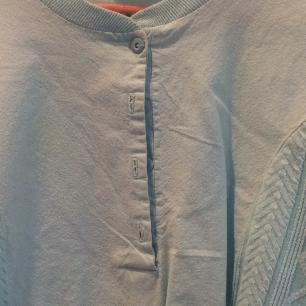 FINAL MARKDOWN ladies grand nouveau top large - Image 2