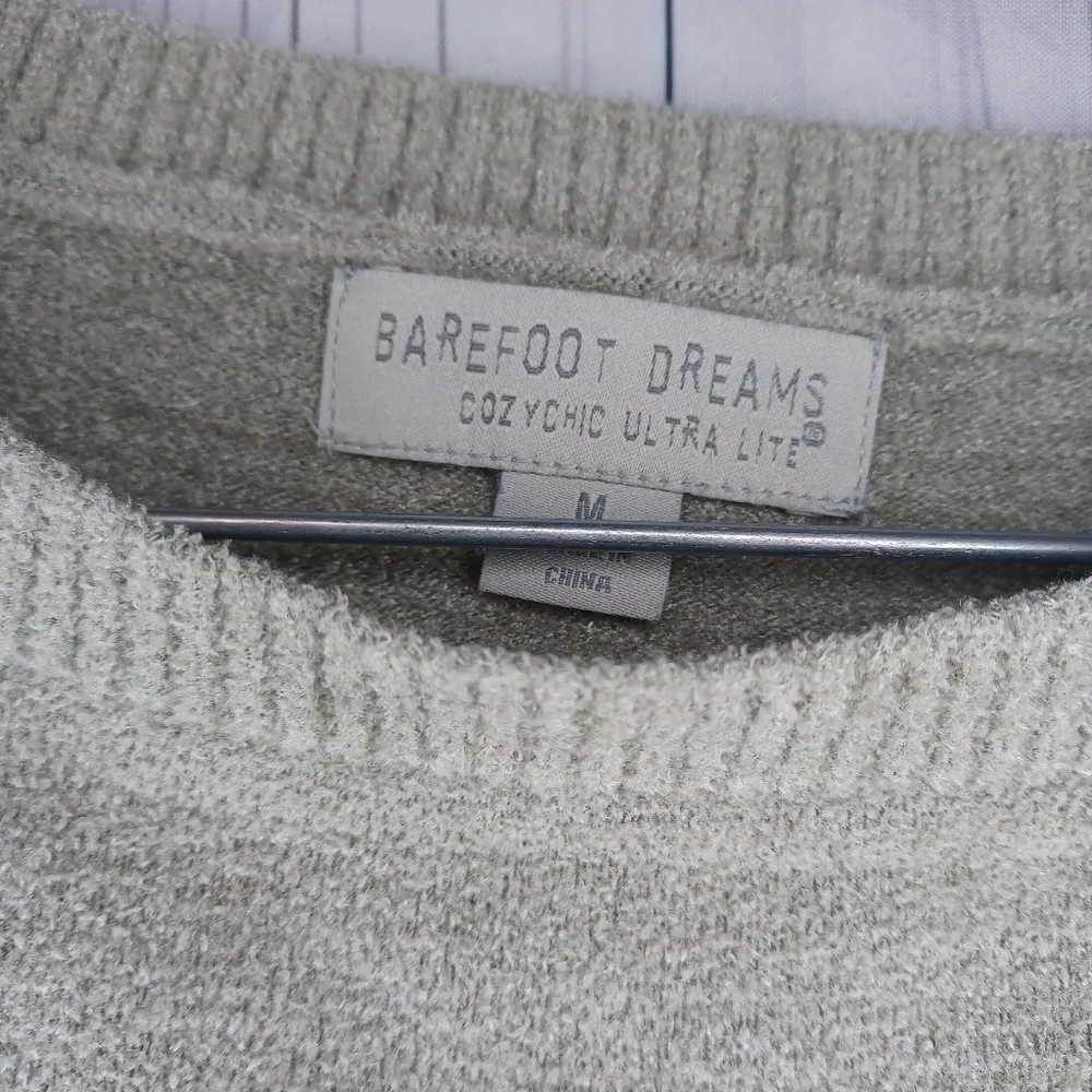 Barefoot Dreams Cozy Chic Ultra Lite Sweater Size M - Image 8