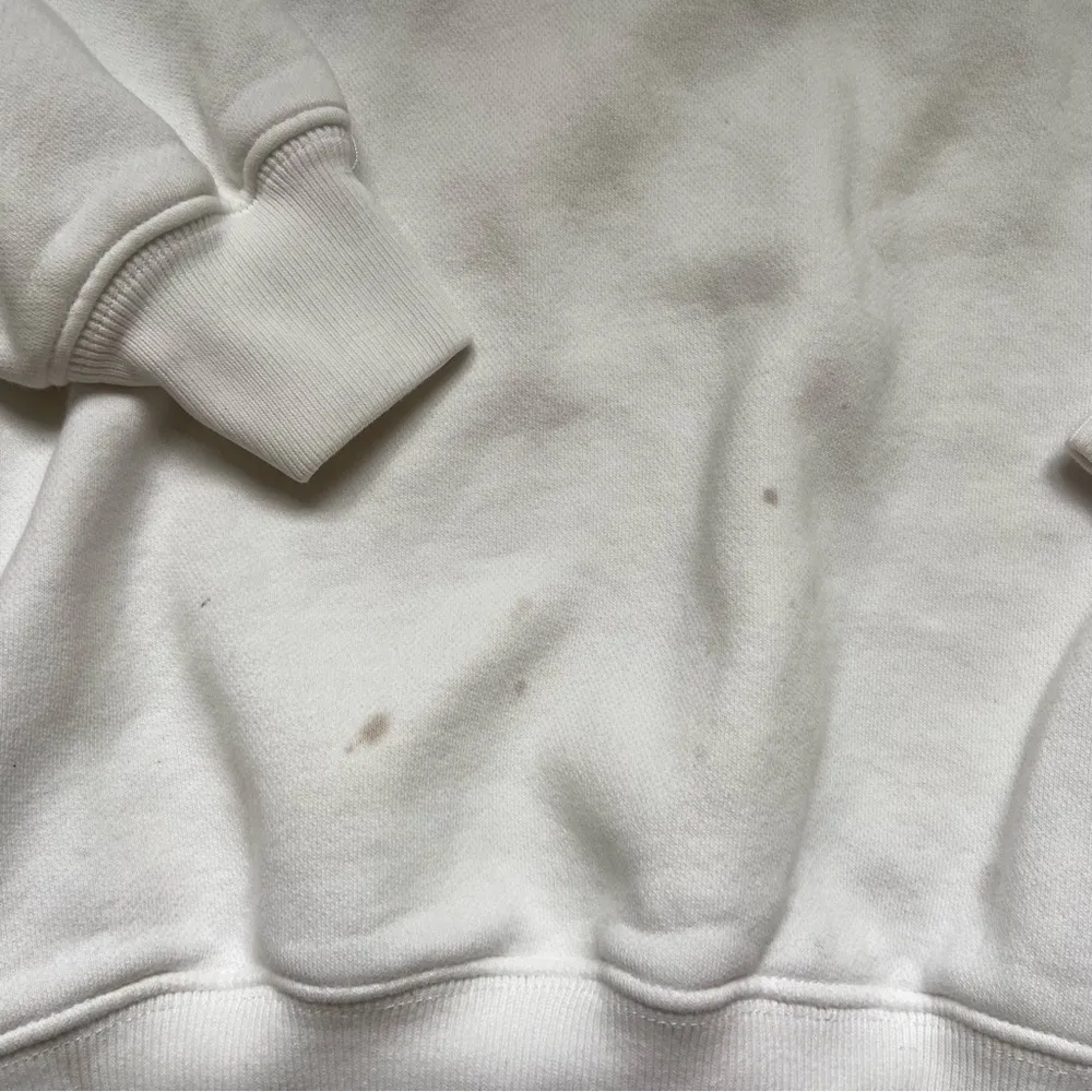 Abercrombie & Fitch x Keith Haring White Graphic Crewneck Sweater - Image 2