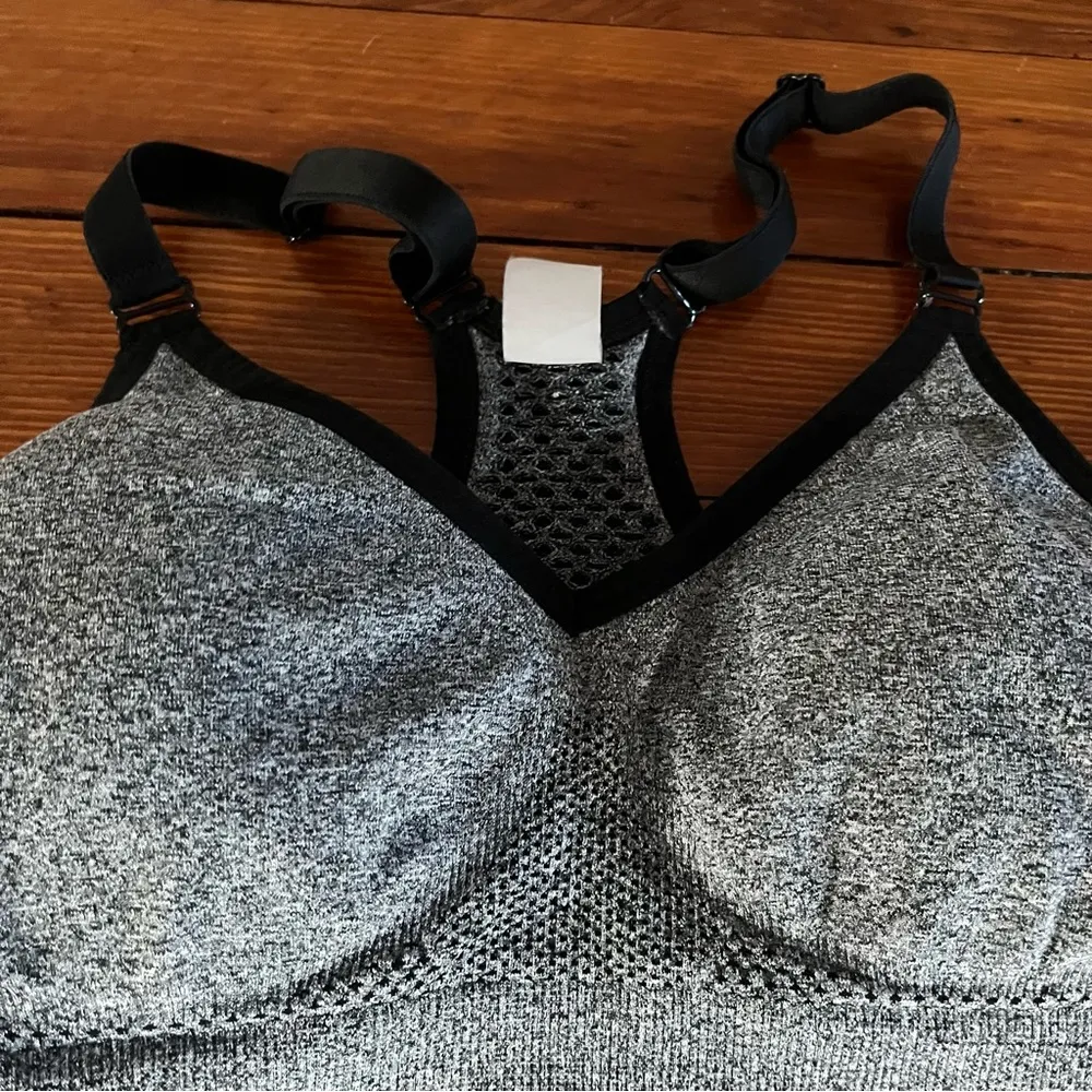 NB New Balance Blue Racerback Athletic Sports Bra,Light Padding Removable.Size S - Image 2