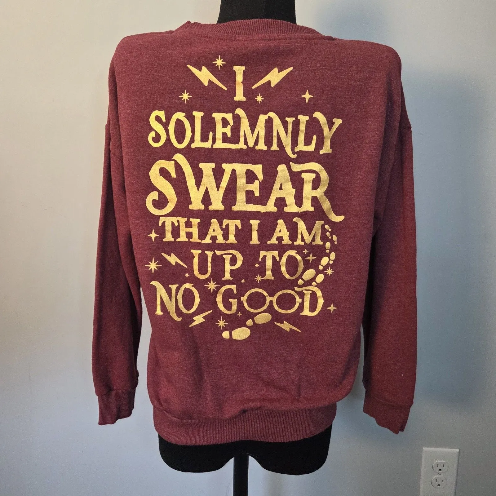 Harry Potter Wizarding World Of Sweatshirt Junior XL Pullover Maroon - Image 5