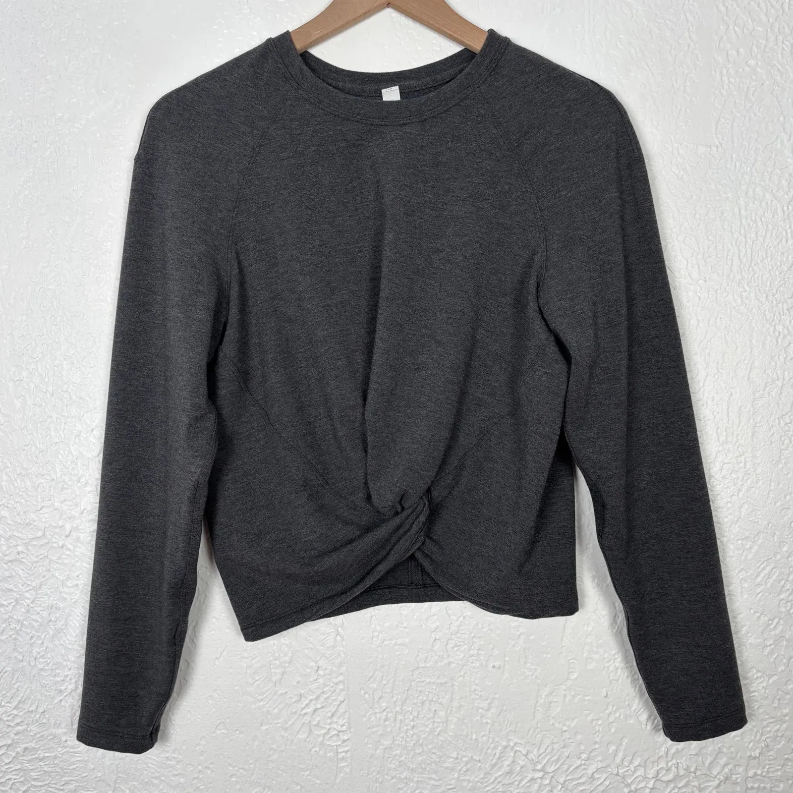 Lululemon Tuck & Gather Pullover in Heathered Mod Black Size 4 - Image 2