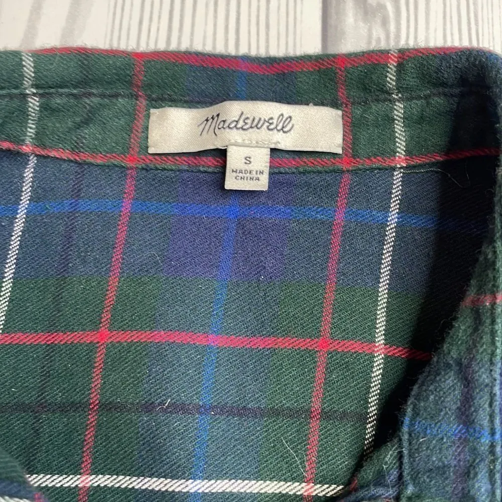 Madewell Flannel Oversized Ex-Boyfriend Shirt in Dark Plaid small - Image 5