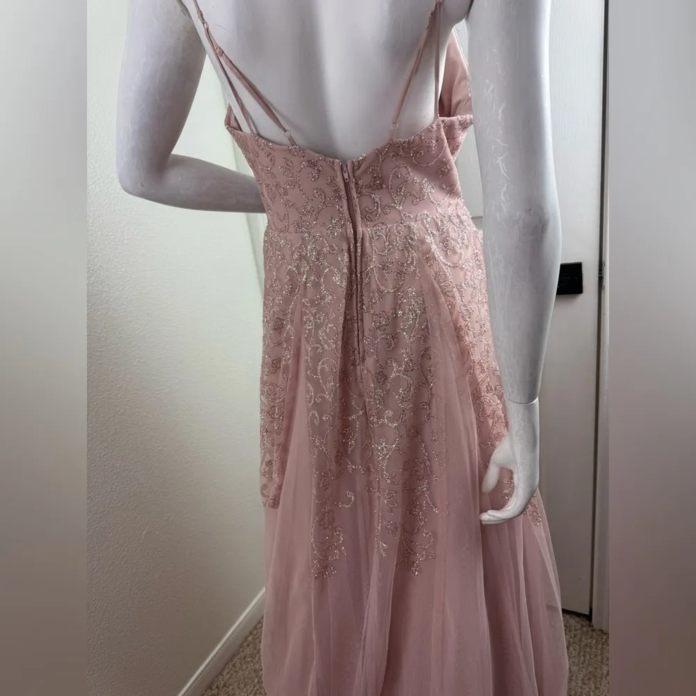 Teeze Me Juniors' Pink Glitter Beaded Mesh V-Neck Formal Dress Size 11-12 - Image 10