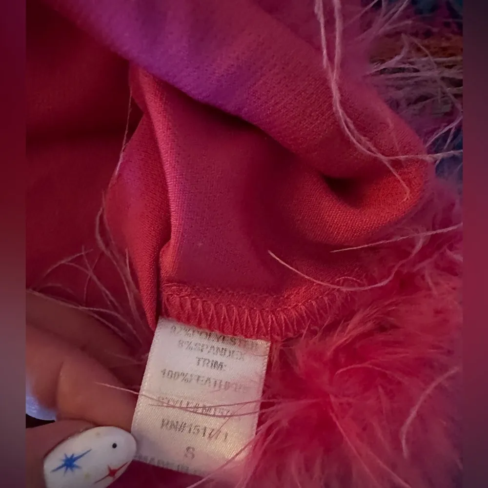 Lelis pink feather crop tank top 💖 size S, NWOT - Image 4