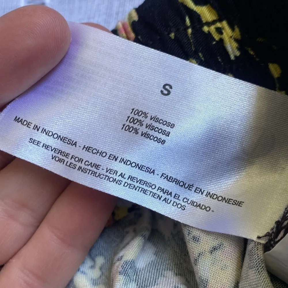 Jessica Simpson Womens Printed Pull-on Pant,Boquet Splash. - Image 5