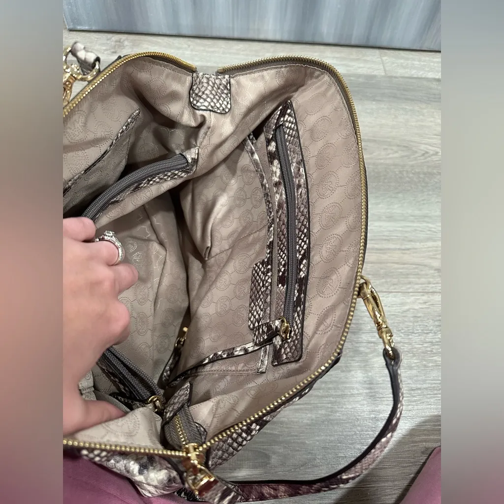 Michael Kors Large Embossed Leather Satchel Snakeskin - Image 8