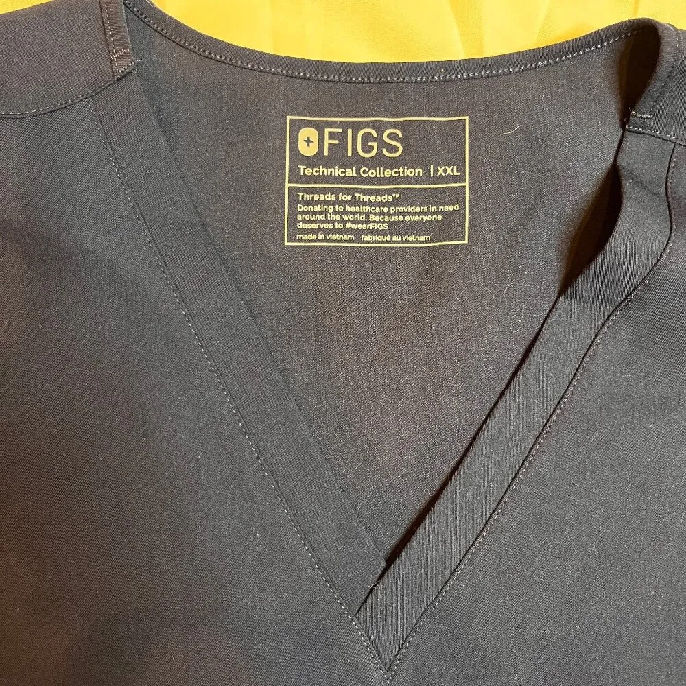 FIGS Technical Collection Navy Blue One Pocket Scrub Top FW1000 Catarina SZ XXL - Image 6