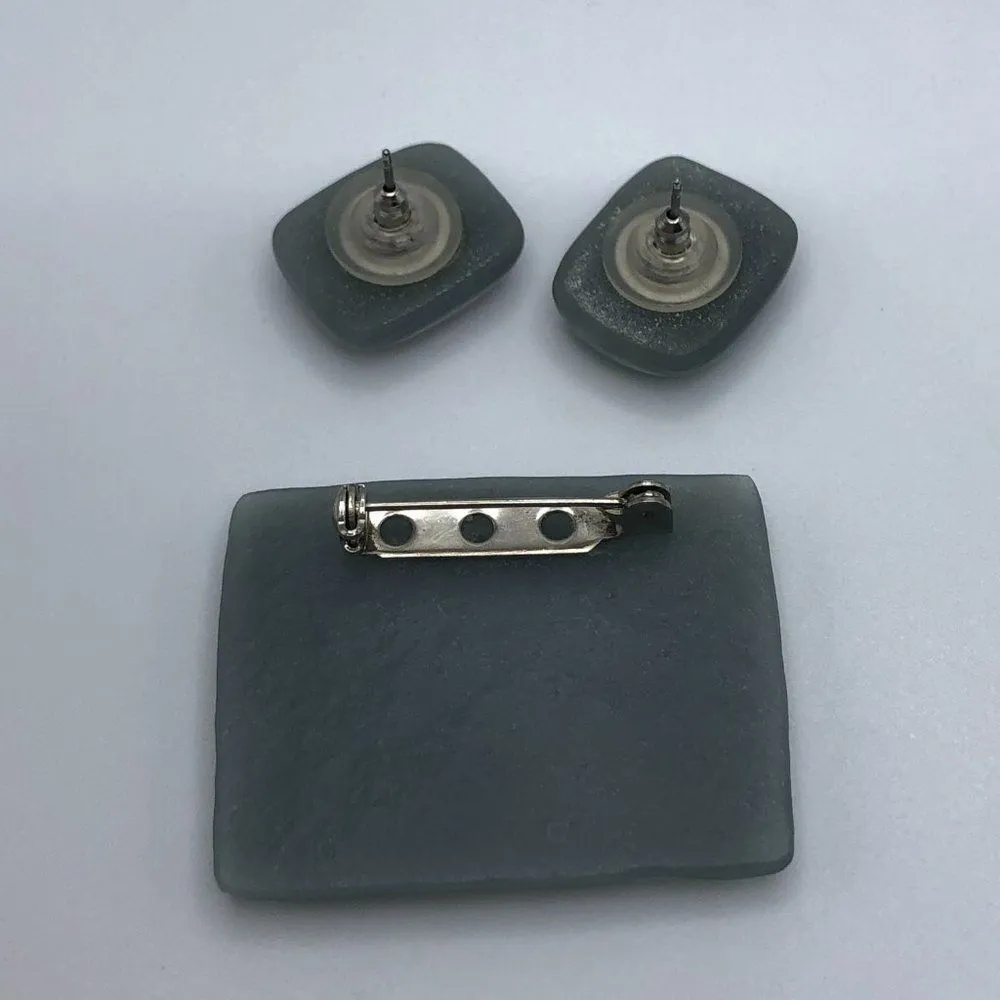 Vintage 80s Abstract Modernist Style Glass Artisan Brooch and Earrings Set - Image 3