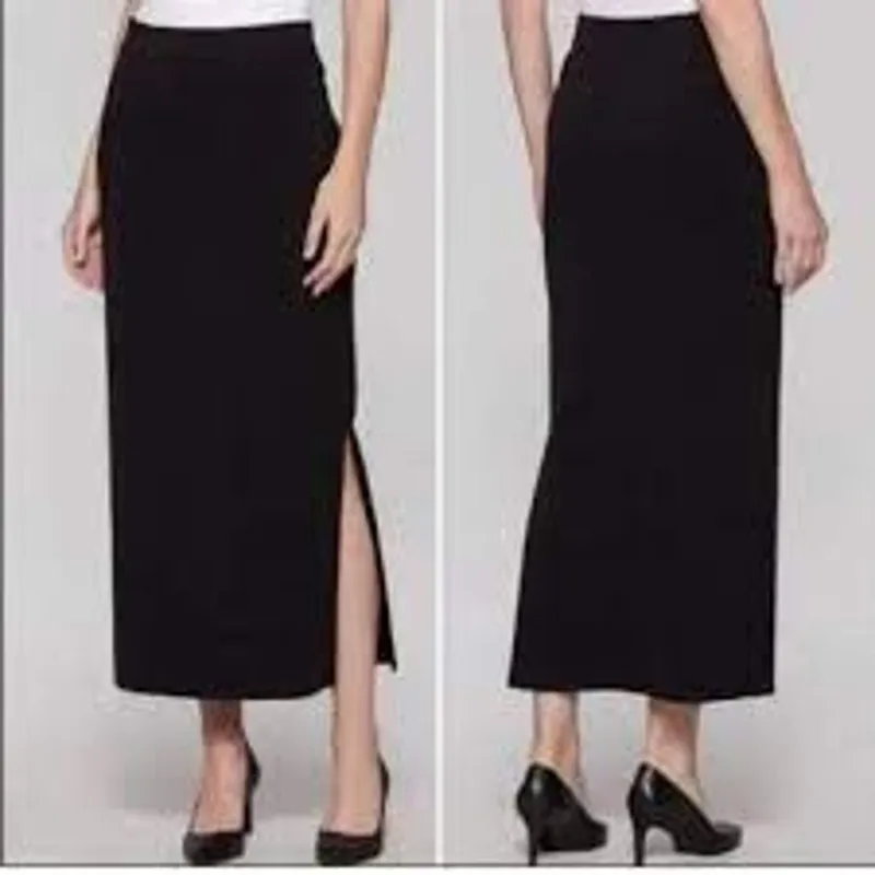 Vintage Women’s St. John Santana knit long maxi skirt black skirt size 2 - Image 2