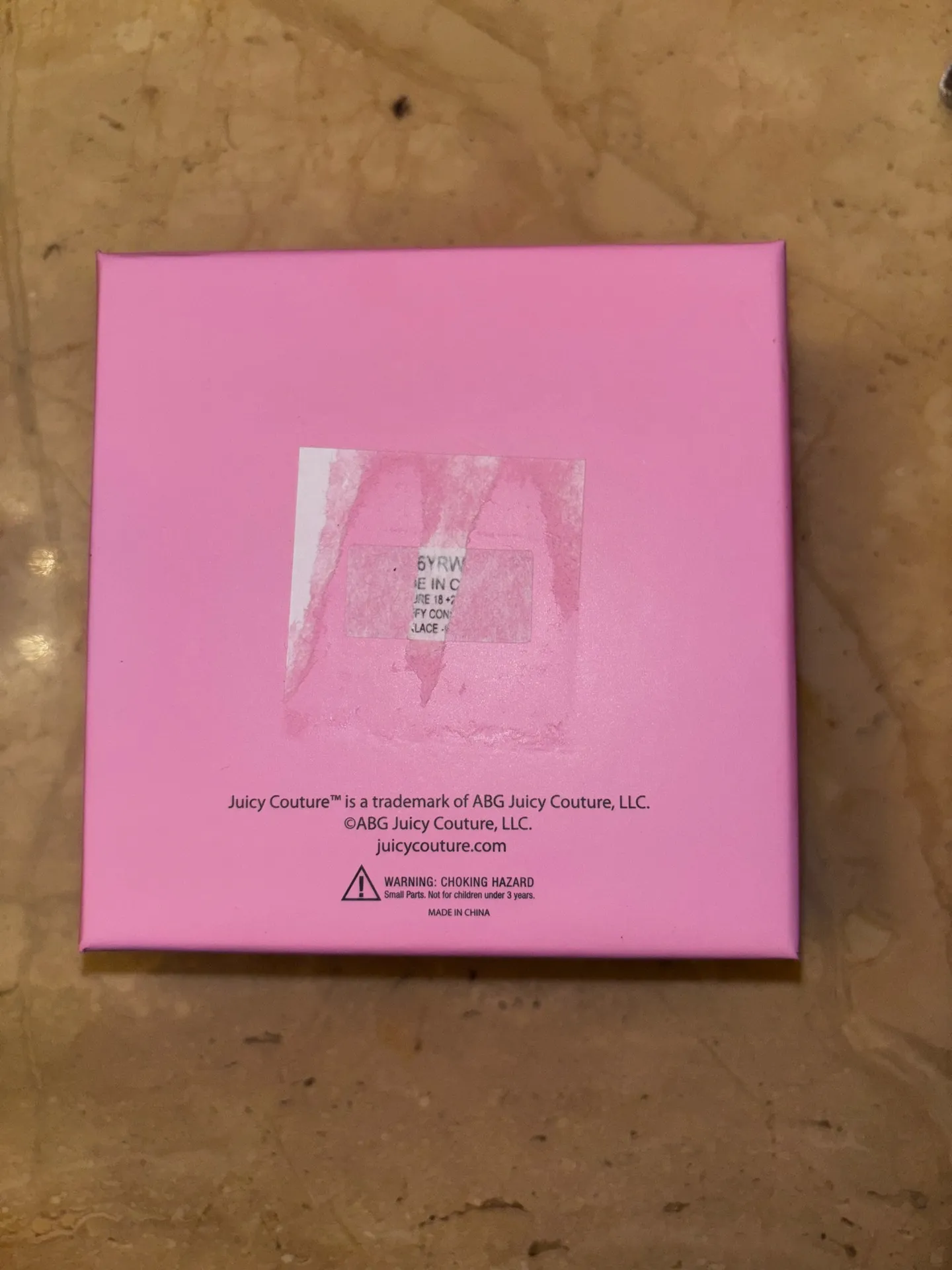 Juicy Couture Heart Necklace Gold - Image 6