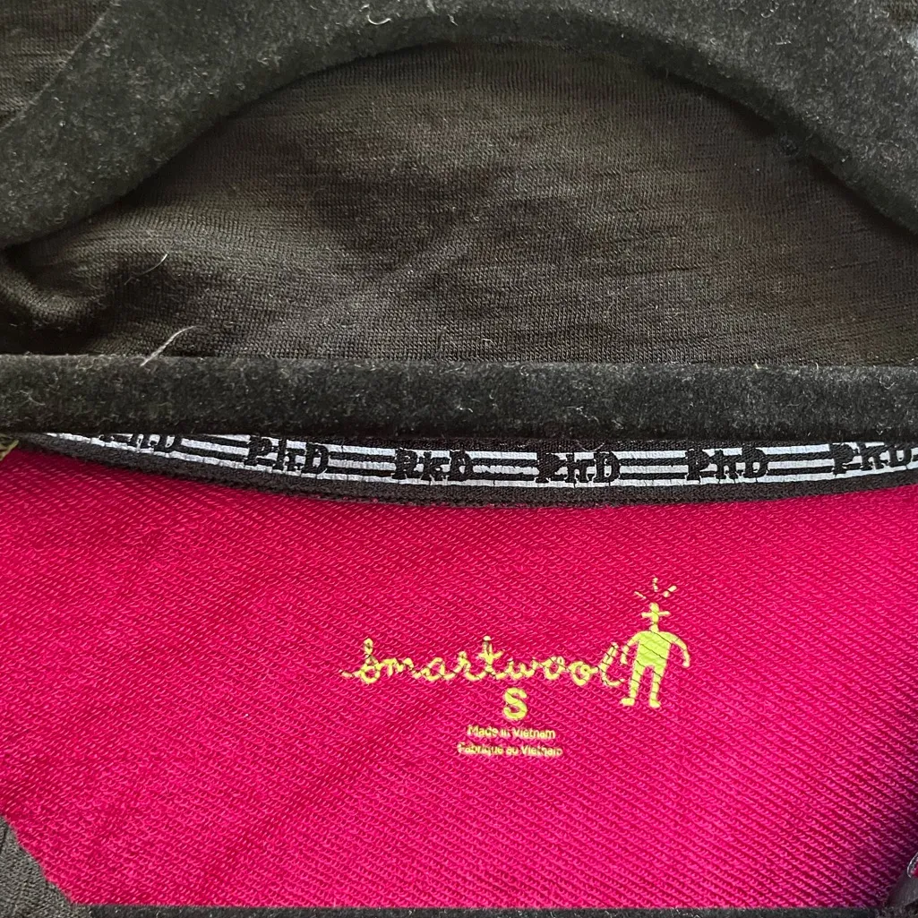 Smartwool PhD SmartLoft Full Zip Jacket Merino Wool Logo Pink Black Small - Image 8