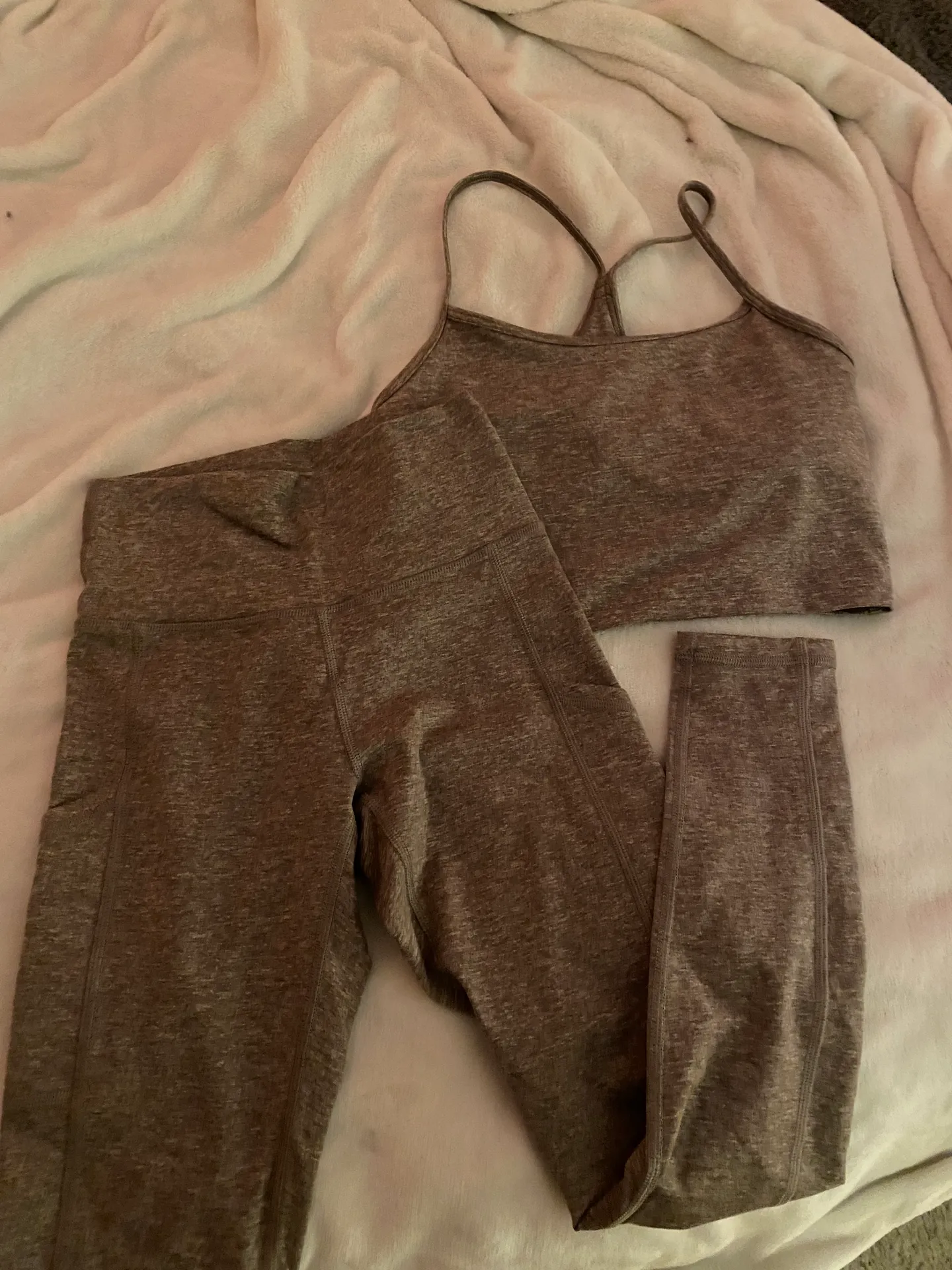 Aerie Hugger Set - Image 3