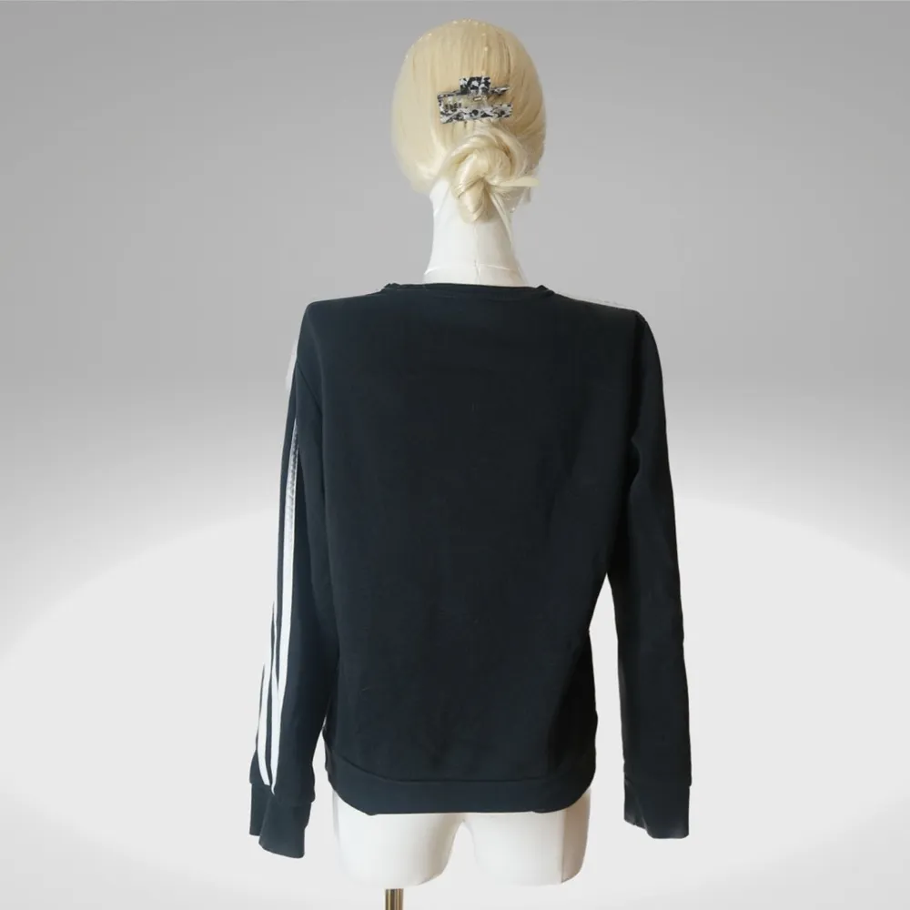 PERFORMANCE 3Stripes black women's crewneck sweatshirt - Image 5