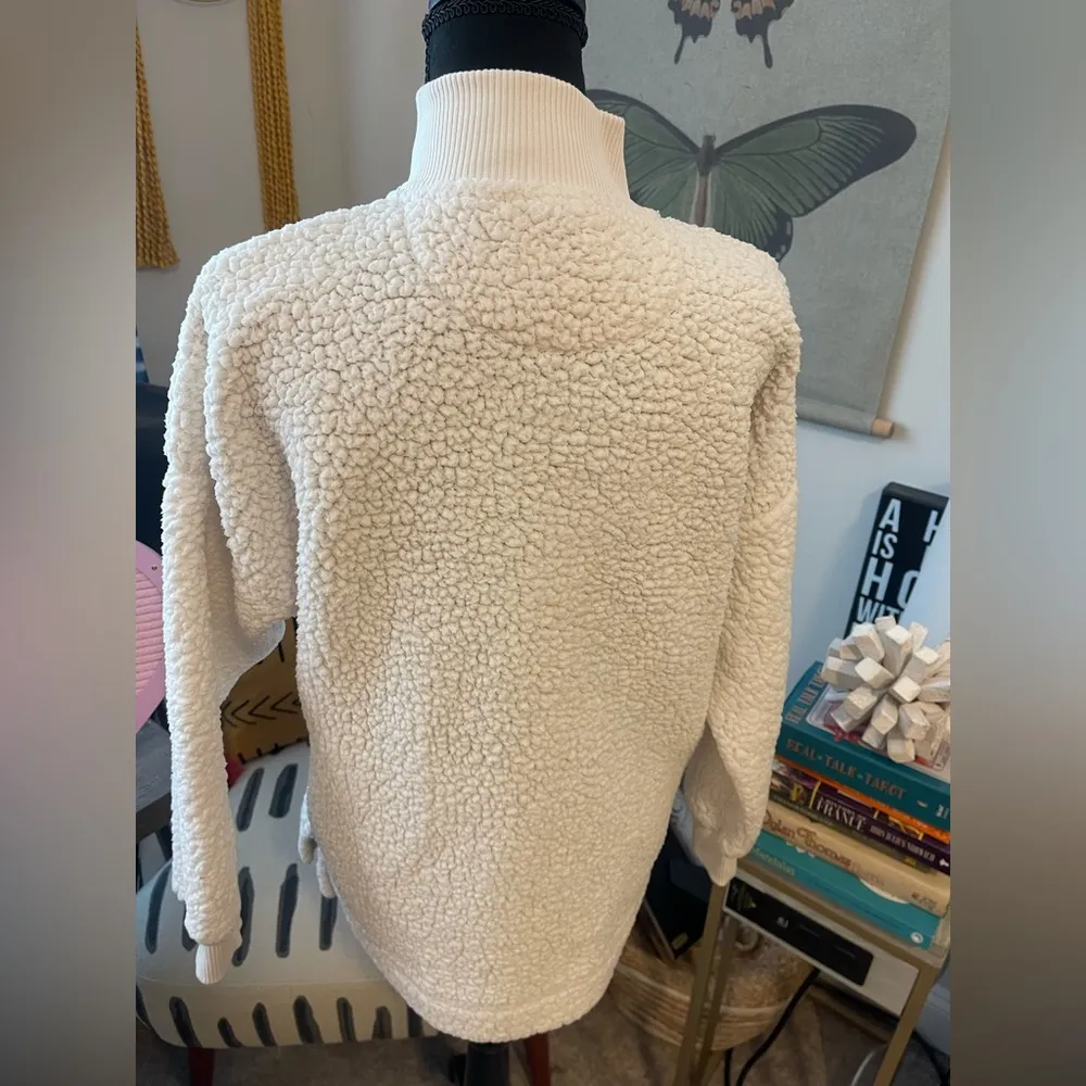 Women’s Aerie White Sherpa Quarter-Zip Pullover Cozycore Casual Lounge XS - Image 7