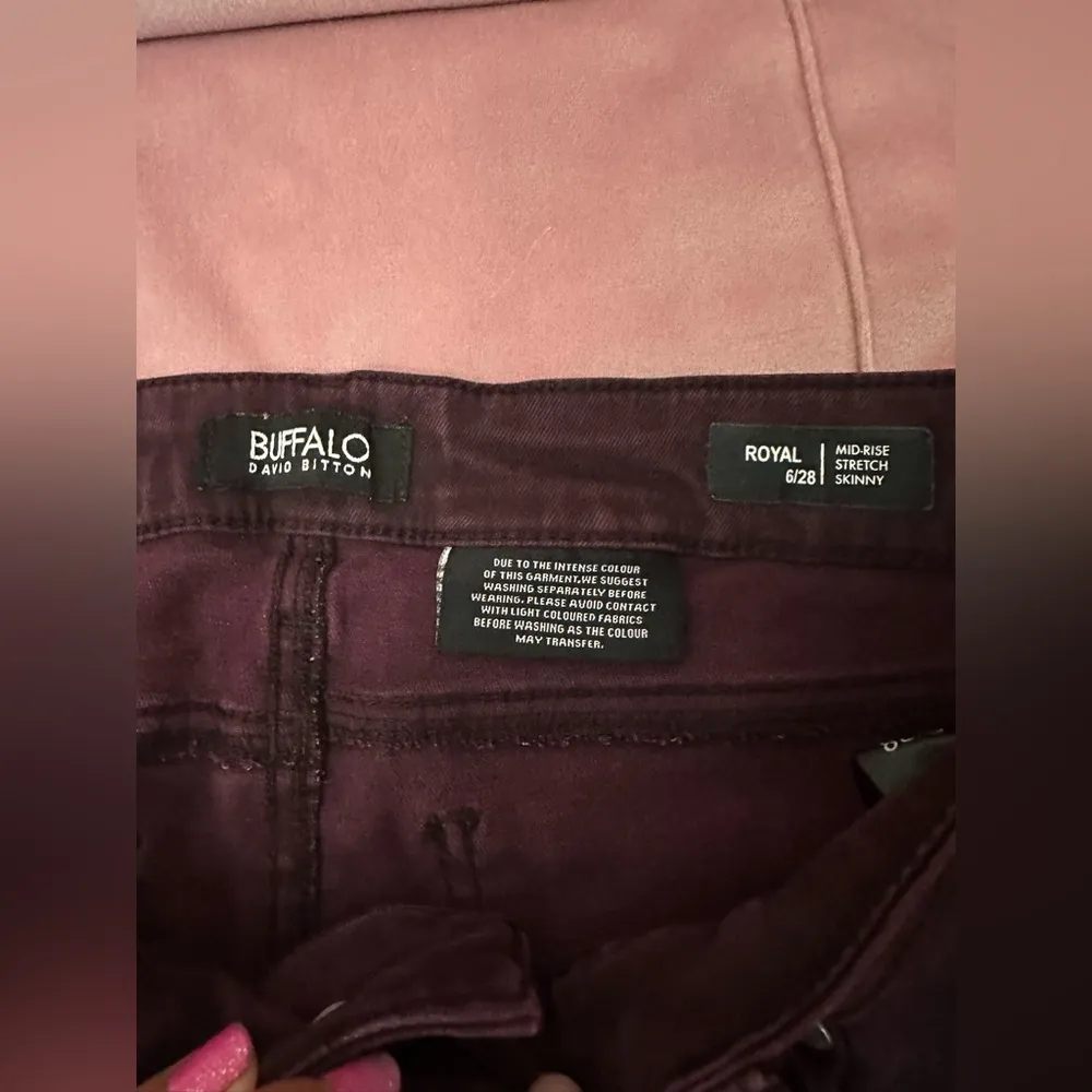 Buffalo David Bitton Pants Womens 6/28 Burgundy Jeans Royal Mid Rise Skinny - Image 5
