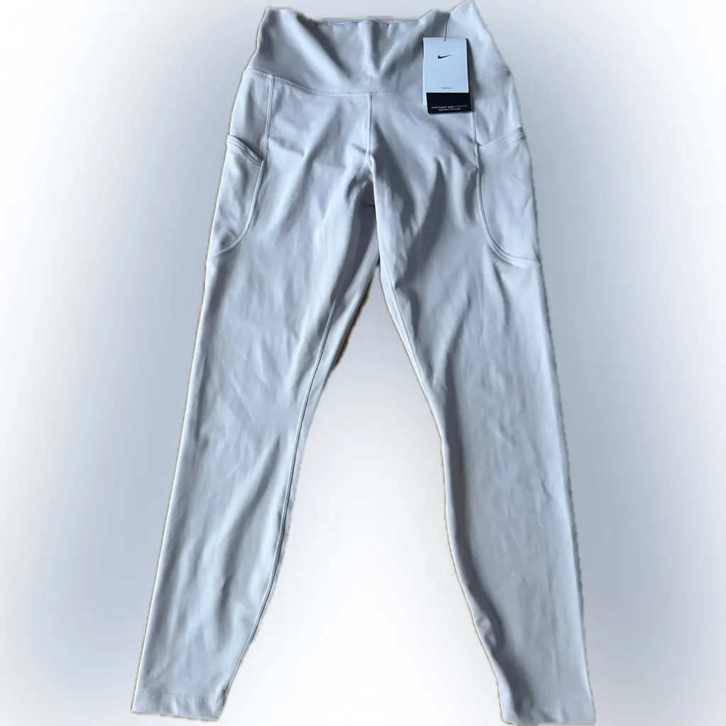 Nike One High-Waisted 7/8 Leggings with Pockets - Image 13