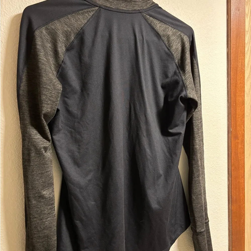 Black and Gray Women's Athletic Top - Image 4