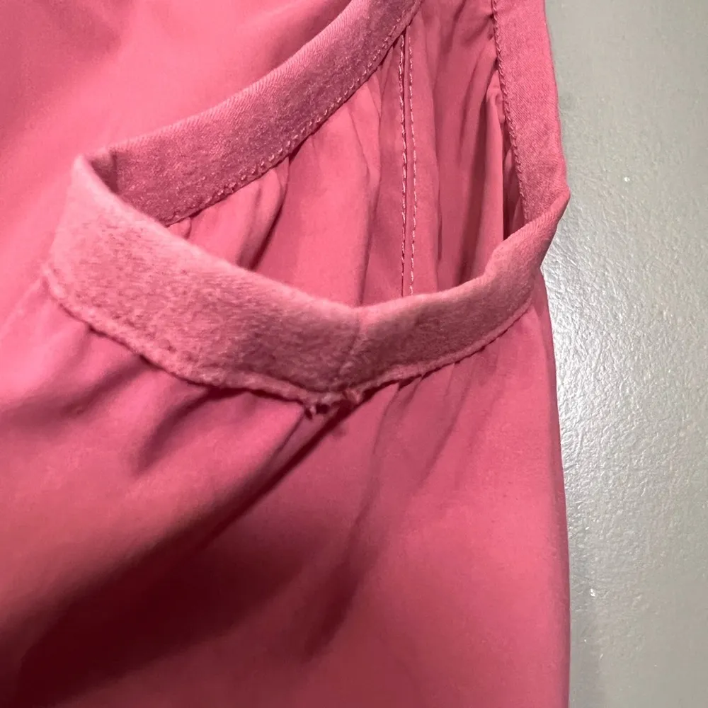 SWEATY BETTY | On The Run Zip Up Performance Workout Vest Adventure Pink - Image 8