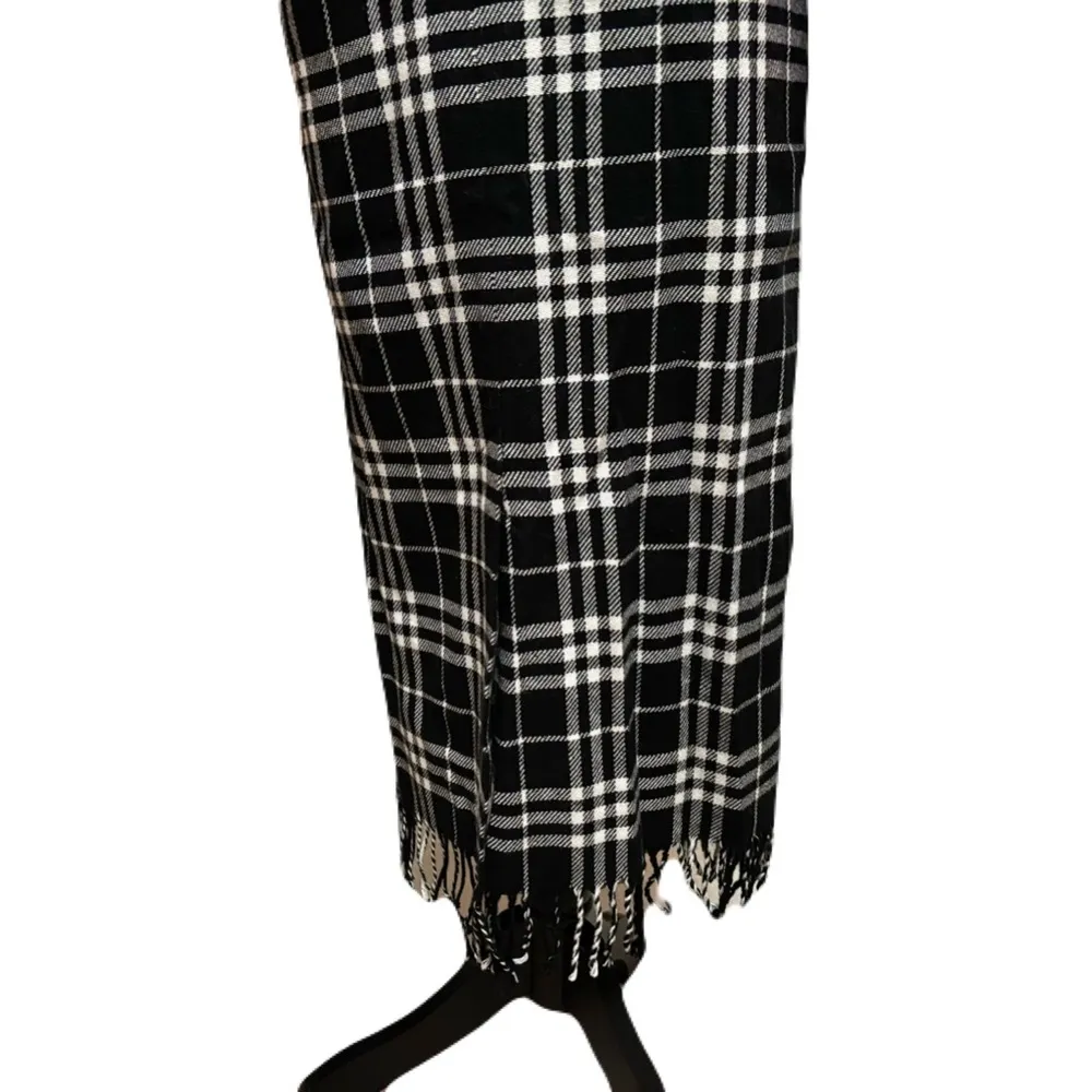 Wool Blend Plaid Skirt with Fringe Hem |Size 12P | EUC - Image 6