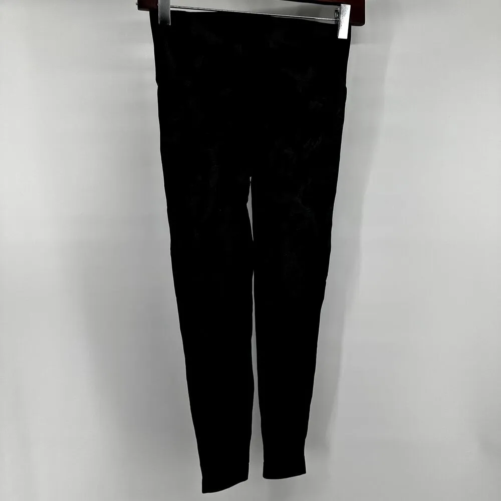 Gymshark Adapt Camo Seamless Leggings High Waisted Logo Athletic Black Large - Image 4