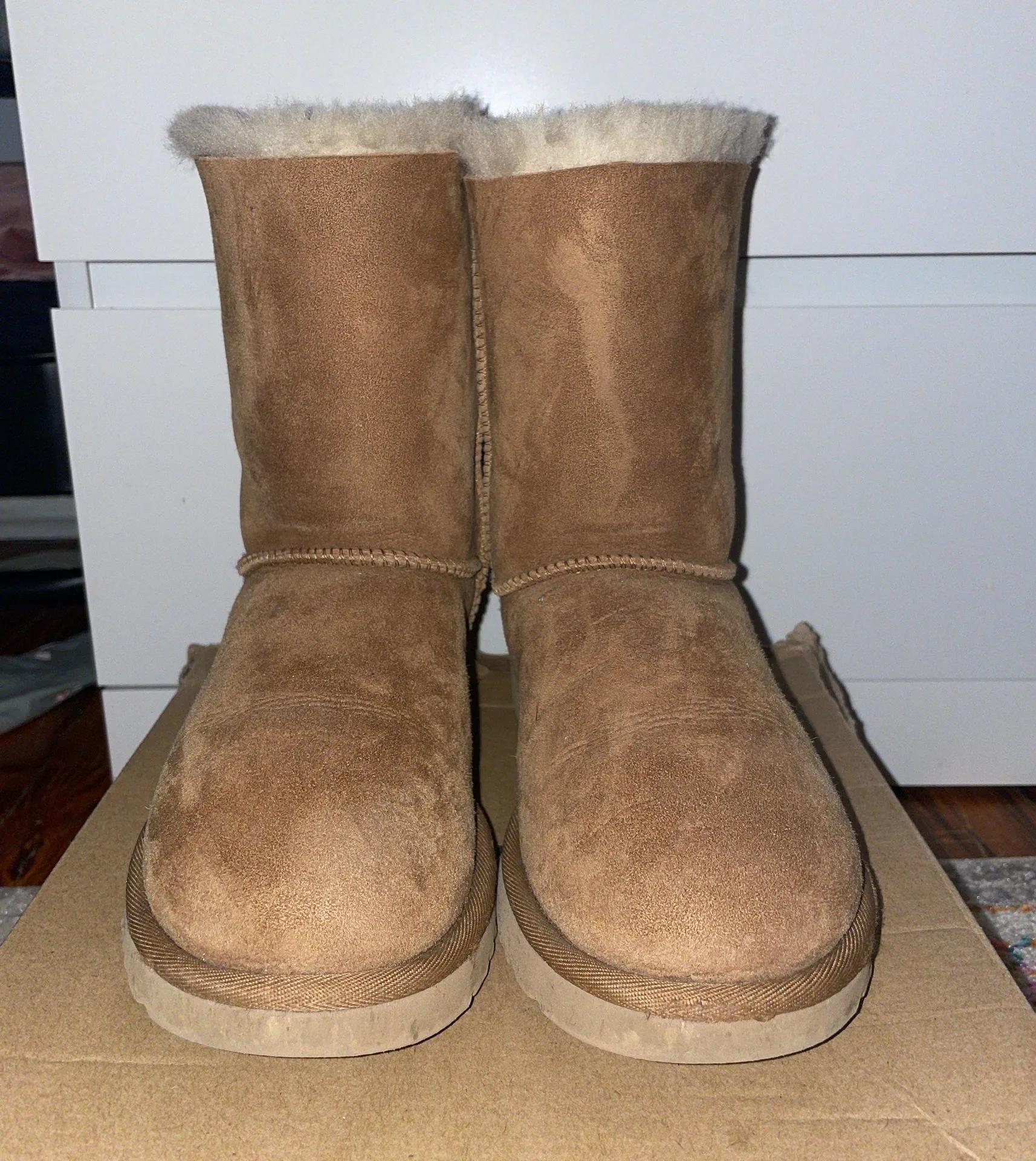 UGG Bailey Bow - Image 2