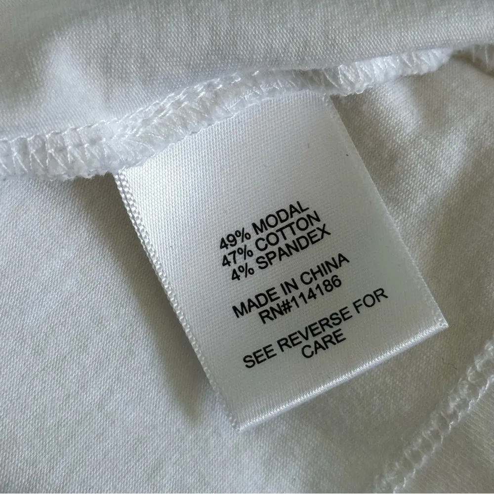 Juicy Couture White Rhinestone Juicy Logo Tee - Image 8