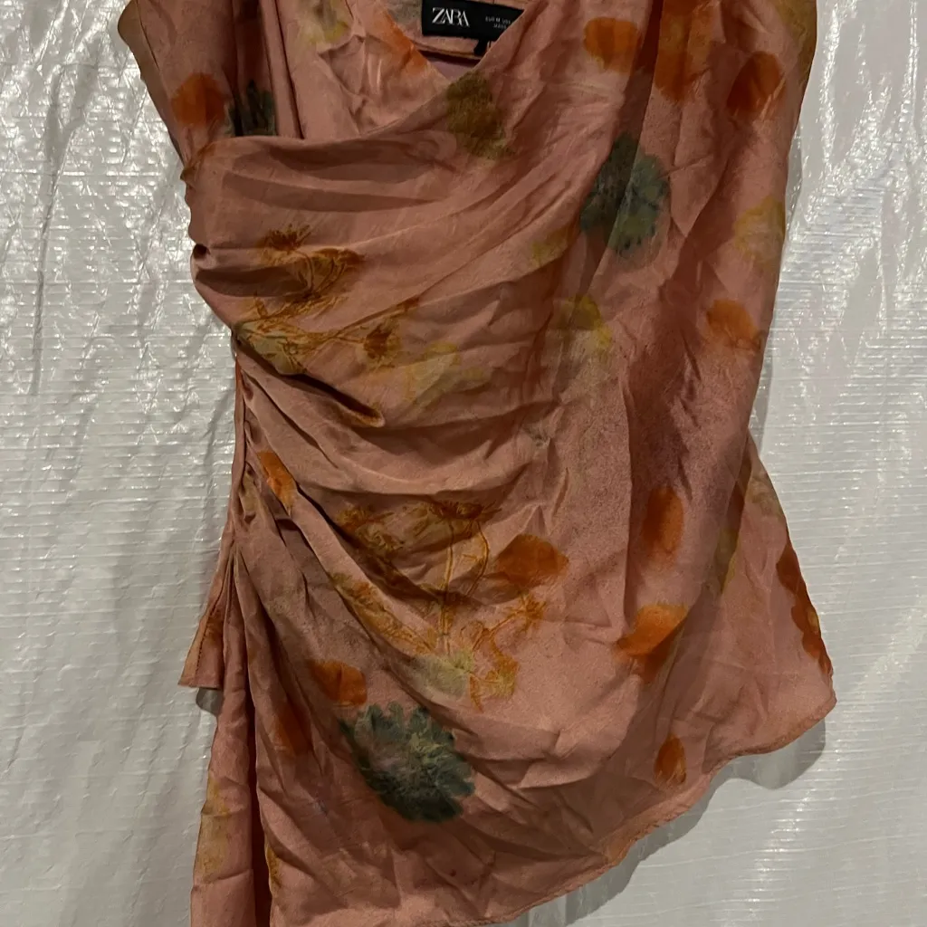 ZARA Pink Floral Satin Tank Top Size Medium - Image 3