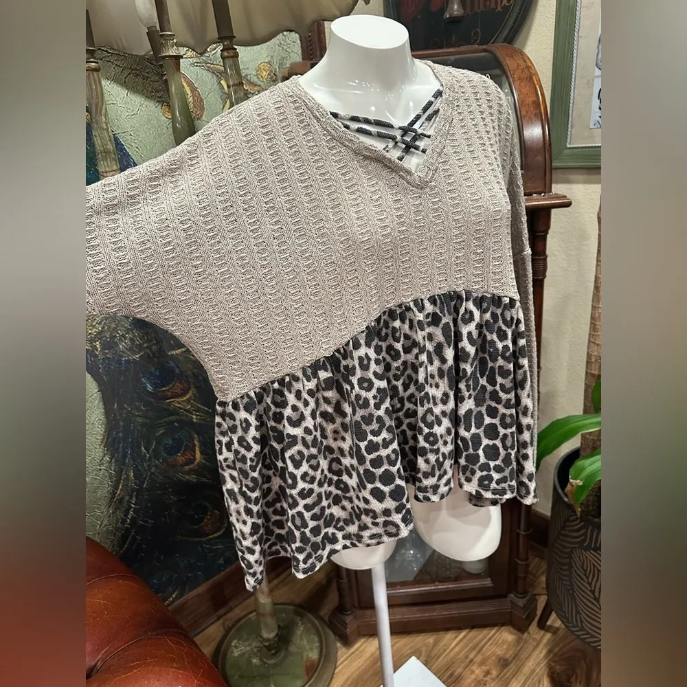 NWT LOVELY 🩷 MELODY BI - Image 2