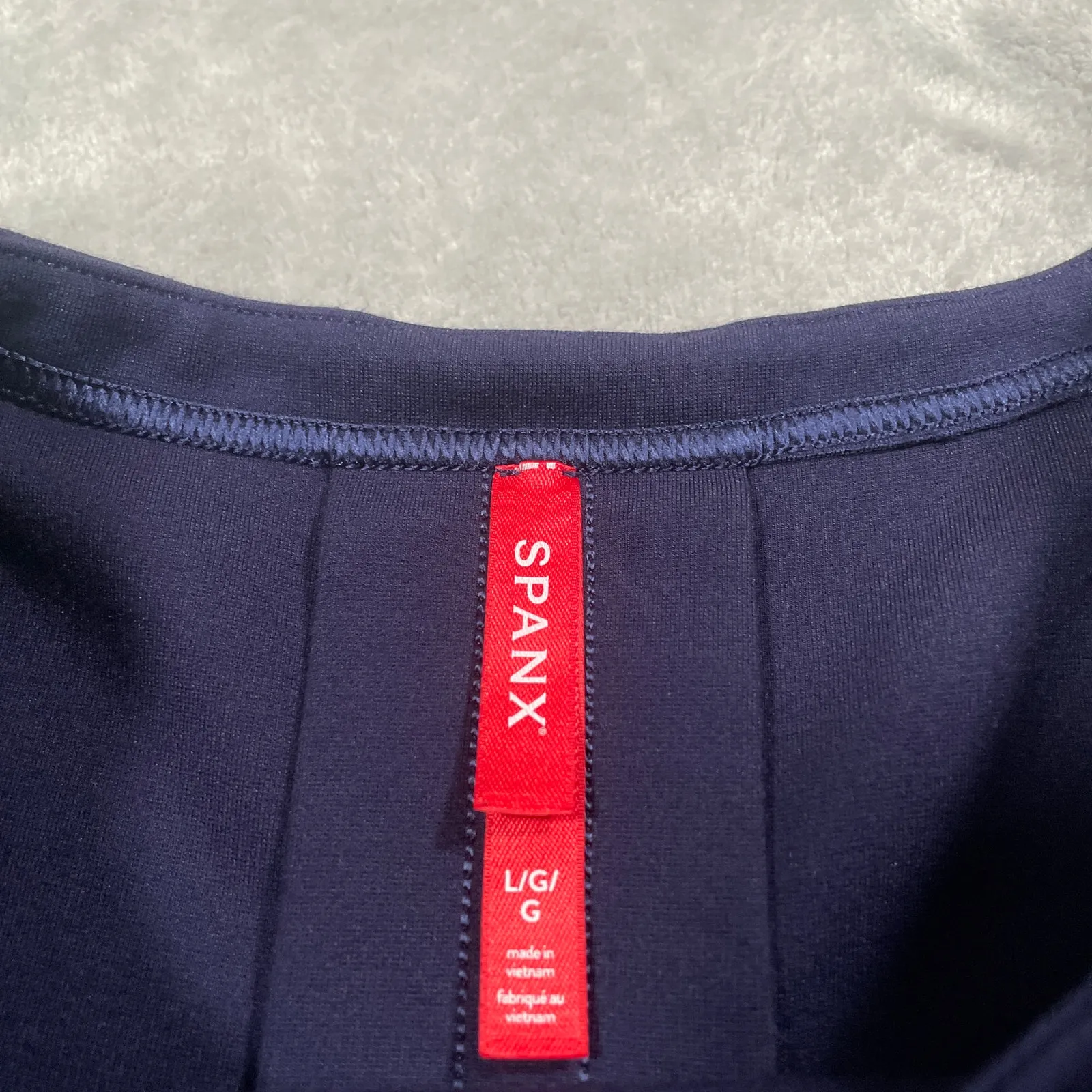 Spanx Top Large Blue Perfect Pleated Back Capsule Minimal Cropped Nautical - Image 3