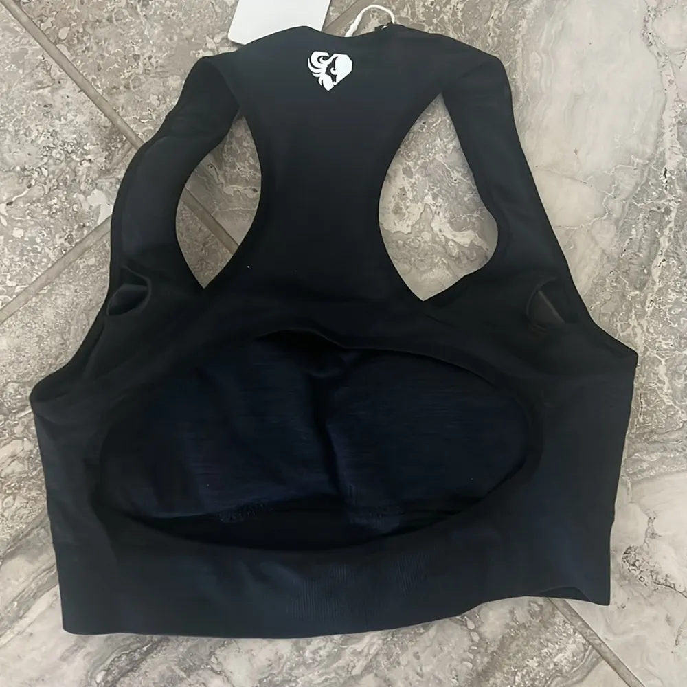 Women’s Best Move Seamless Sports Bra, Black Marl Size S, New w/Tag in packaging - Image 7