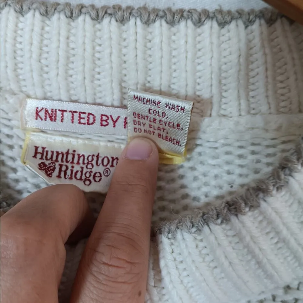 Vintage Sweater Medium Cream Tan 3D Cable Floral Knit by Hand Huntington Ridge - Image 10