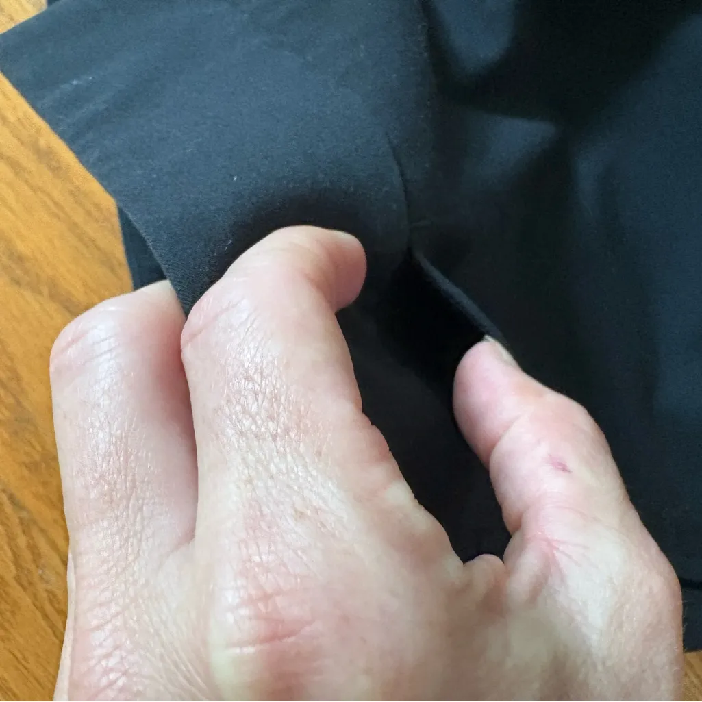 Classic Black Pencil Skirt | Apostrophe | Size 2 - Image 5