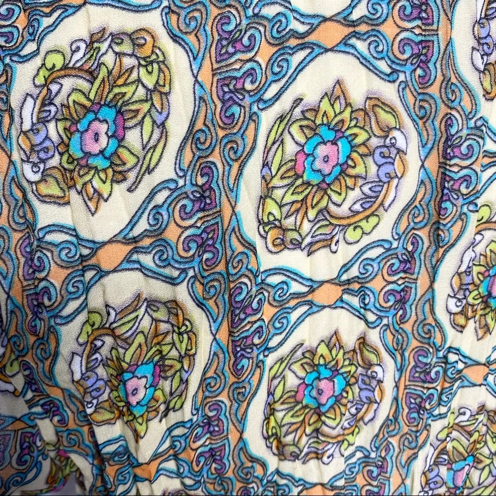 NY Collection Pleated Paisley Button Up Top Size Medium - Image 12