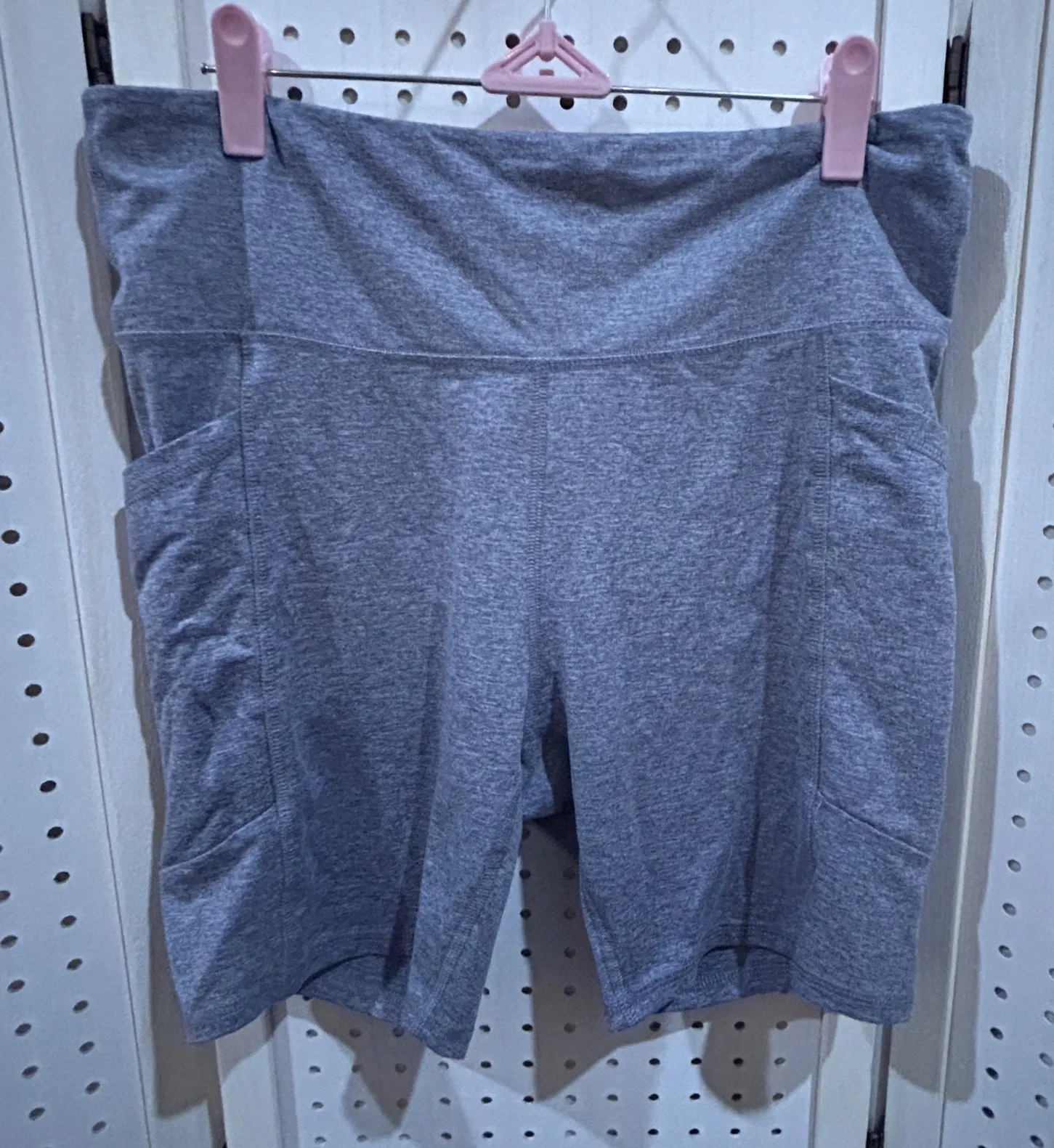 Zobha Gray High Waisted Bike Shorts with Pockets Women's Size XL Athletic - Image 1