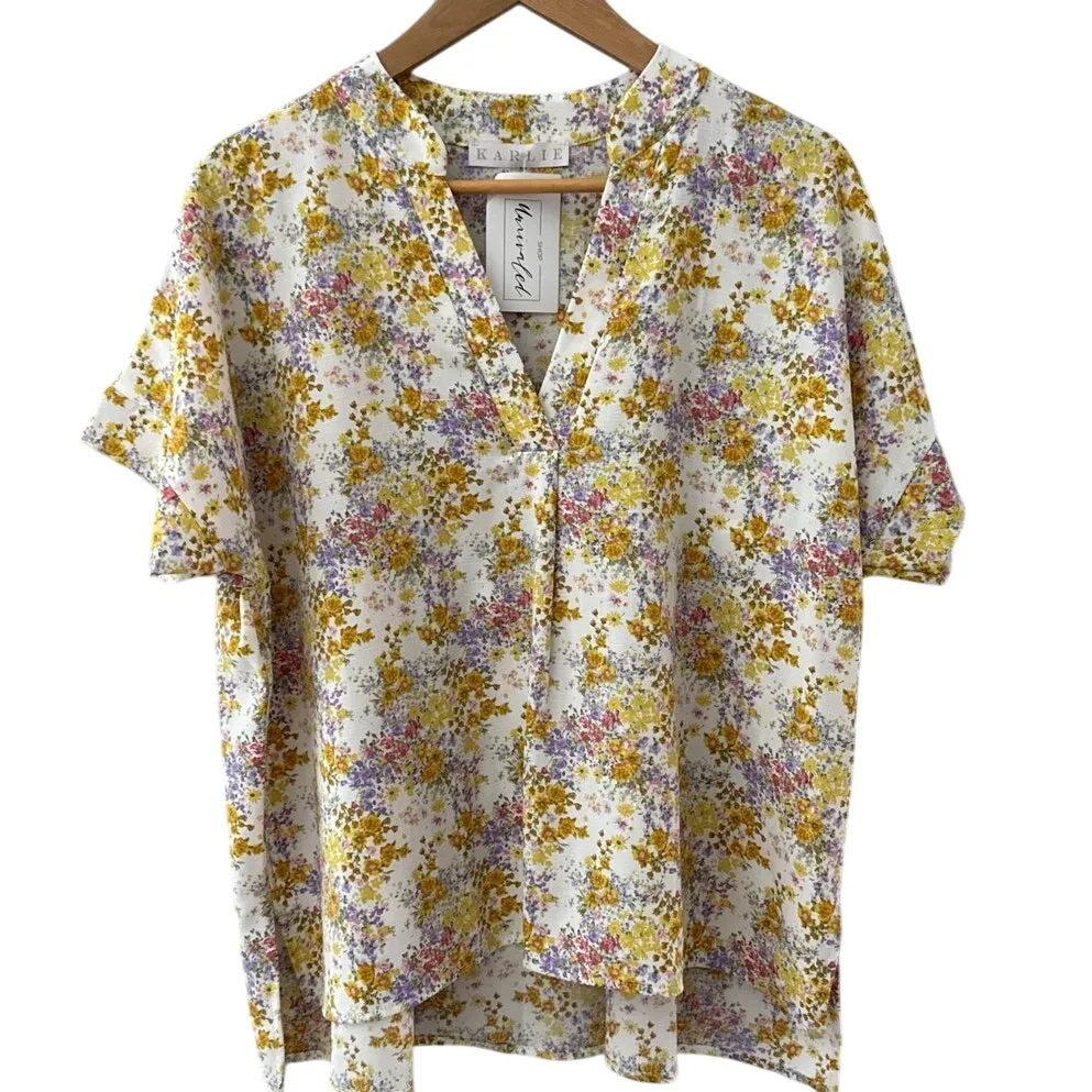 Karlie Floral V Neck Pleated‎ Flowing Top Yellow Size Large - Image 4