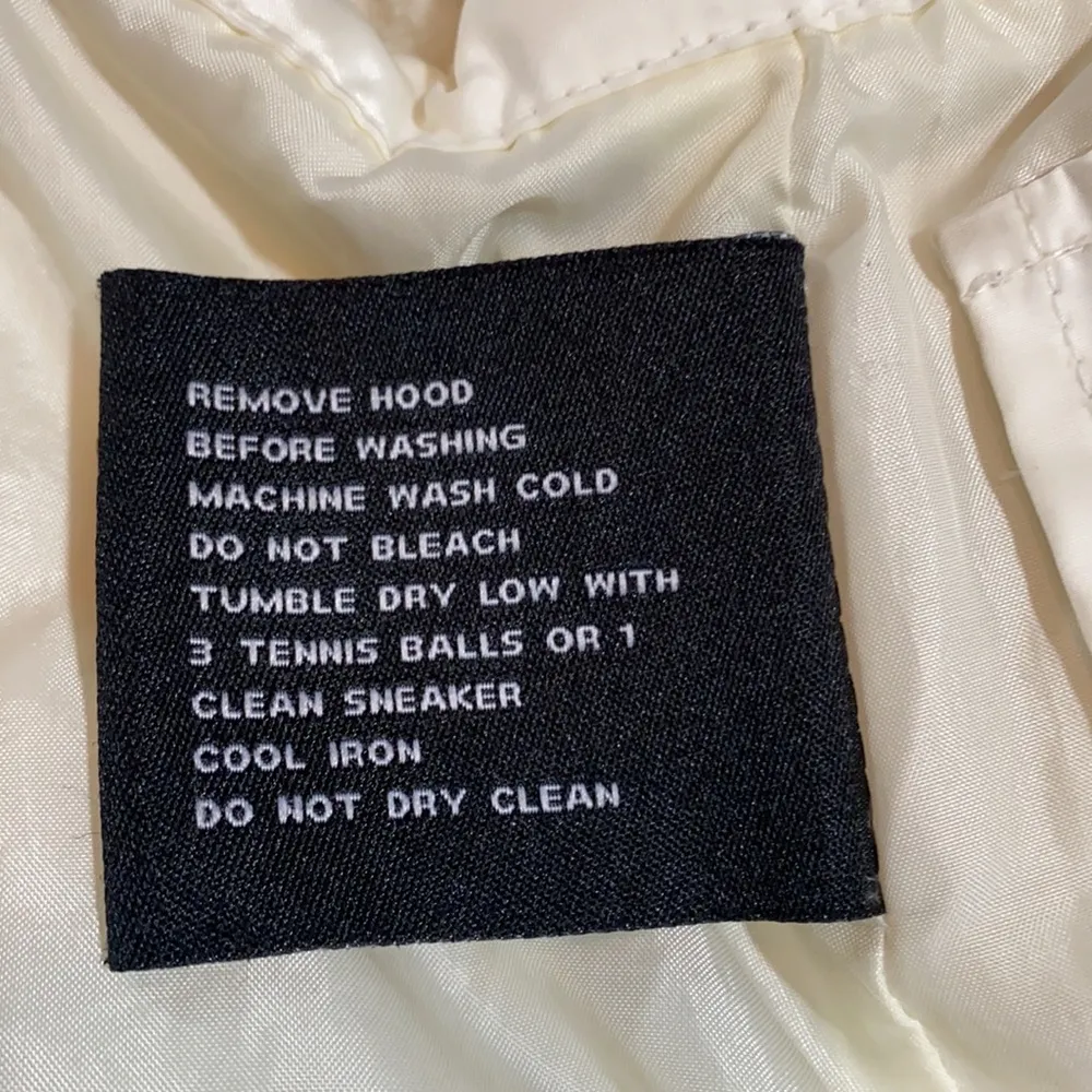 Anne Klein Vintage White Hooded Down Jacket SP XC Host Pick 9/21! - Image 9