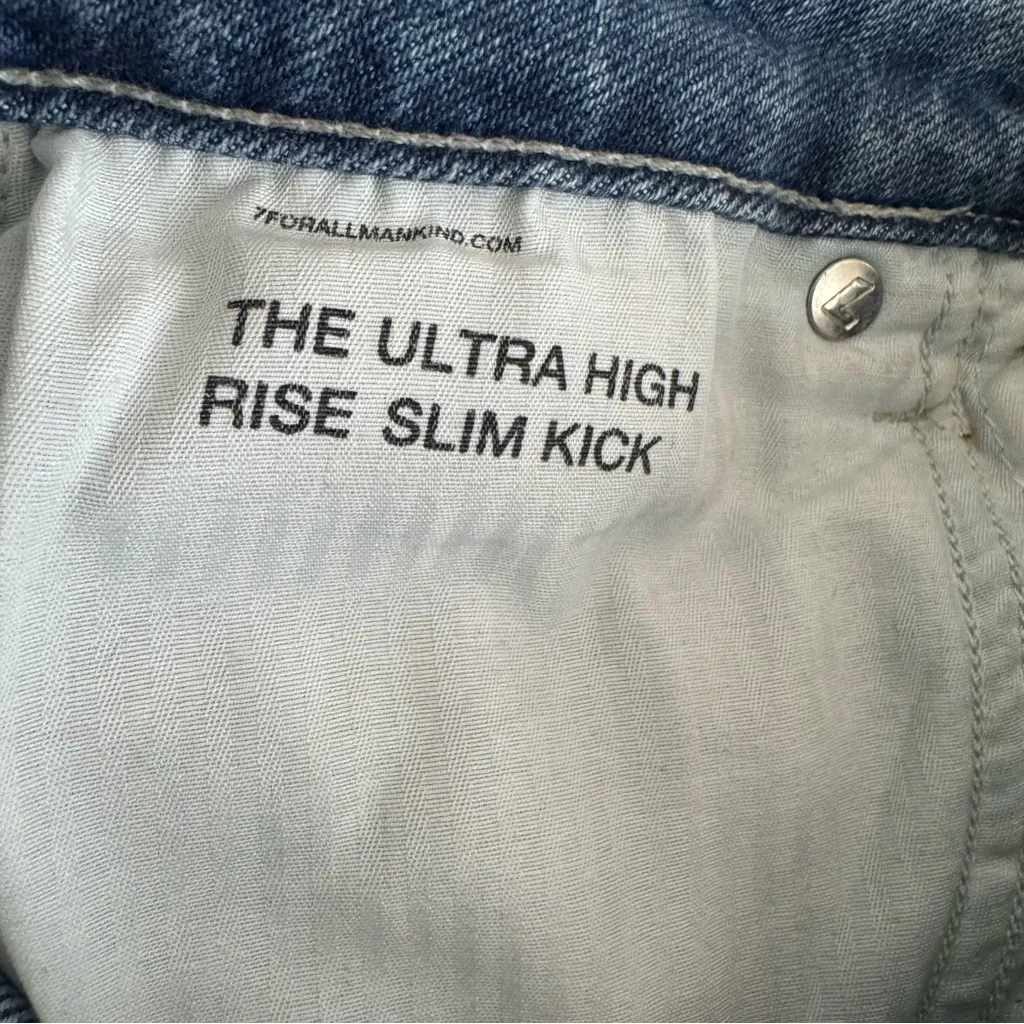 7 For All Mankind Luxe Vintage The Ultra High Rise Slim kick Jeans Size 28 - Image 9