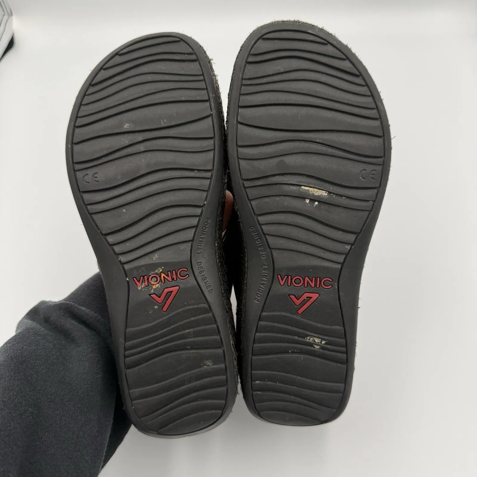 Vionic Black Platform Wedge Thong Sandals Womens Size 7 Flower Detail Espadrille - Image 8