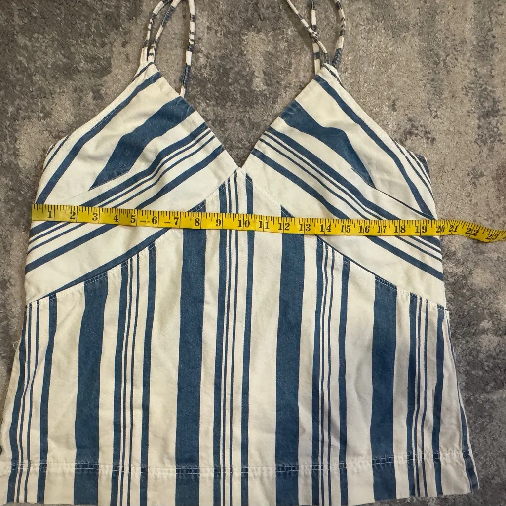 Universal Thread Blue and White Striped Denim Top - Image 6