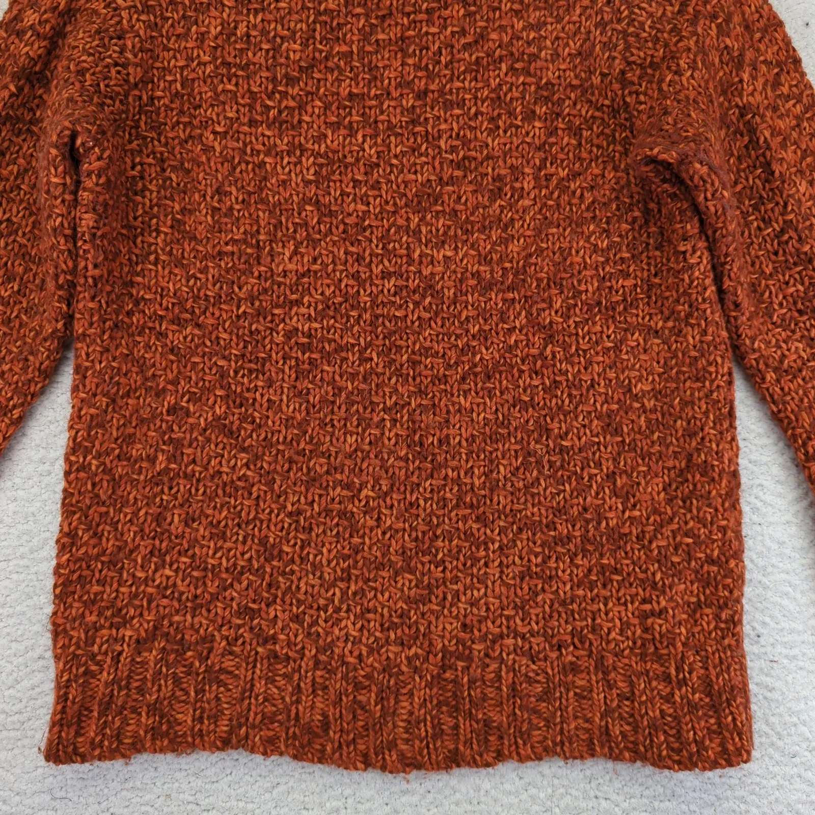 Talbots  Women's Large Rust Orange Wool Blend Knit‎ Turtleneck Sweater Pullover - Image 4