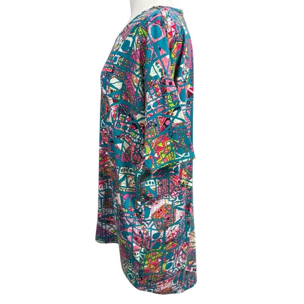 LuLaRoe Top/Tunic Size S Teal Pink Geometric Print - Image 6