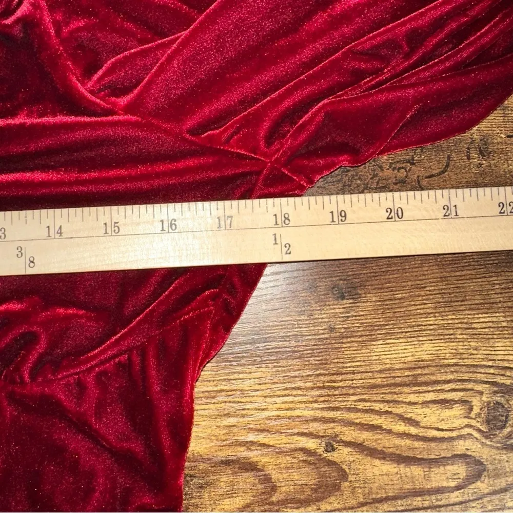 Vici Top Womens XL Burgundy Walker Velvet Scoop Neck Bodysuit Open Back Cutout - Image 4