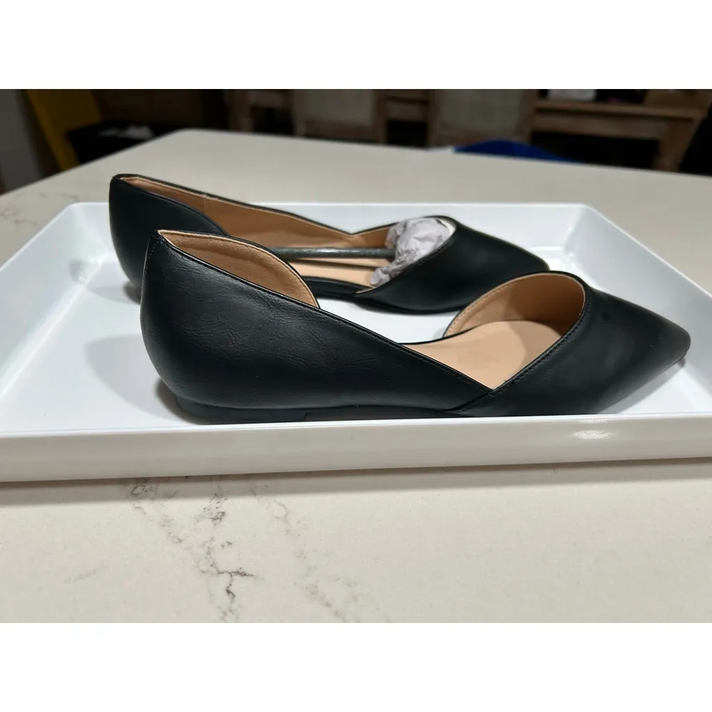 NEW Journee Black Faux Leather Cortni Flat Shoes 8 $65 - Image 5
