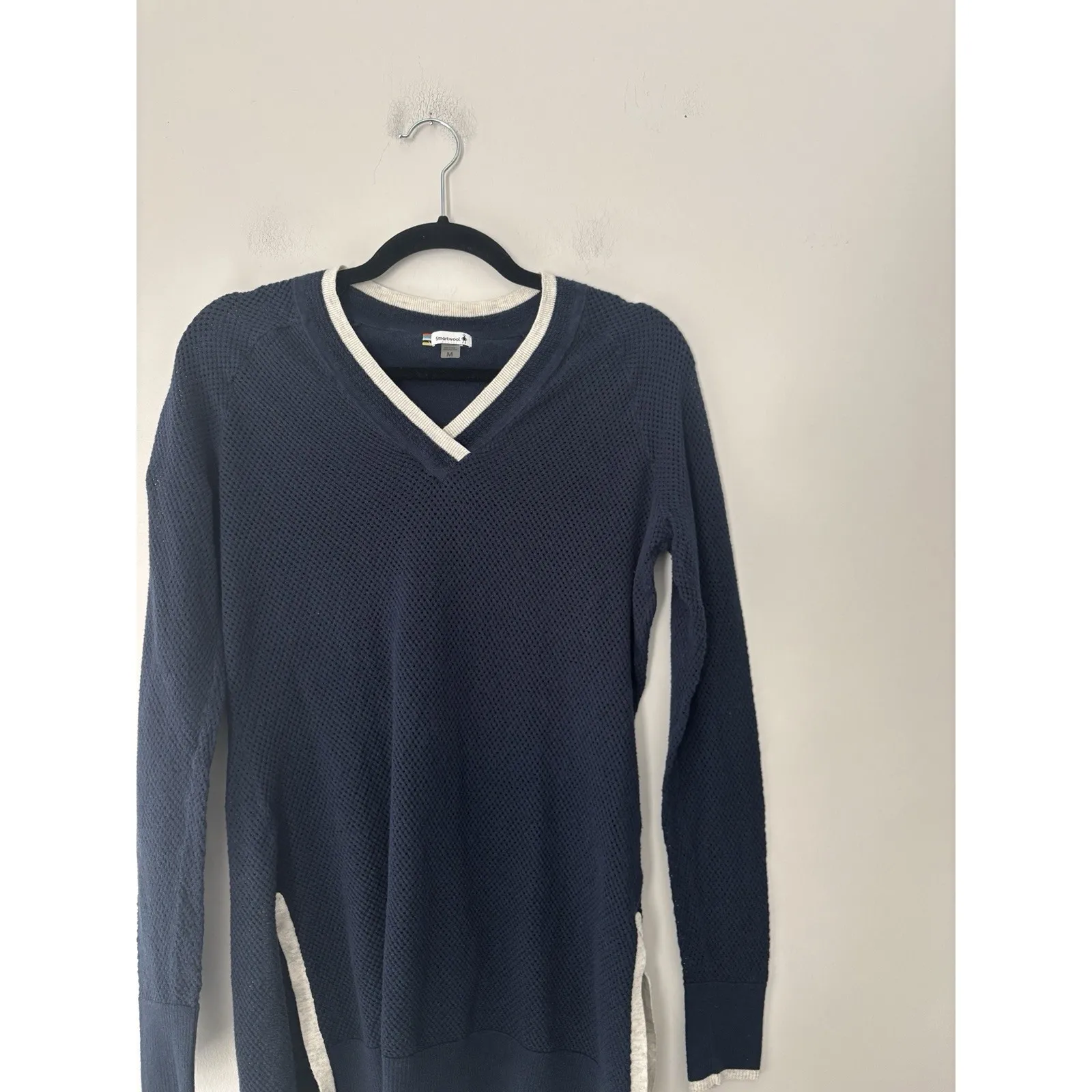 Smartwool Women's Everyday Exploration Travel‎ Tunic Sweater V Neck Size Medium - Image 10