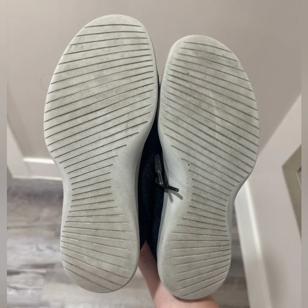 Allbirds Wool Runners Sneakers‎ 10 Charcoal Gray Athletic Tennis Shoe - Image 4